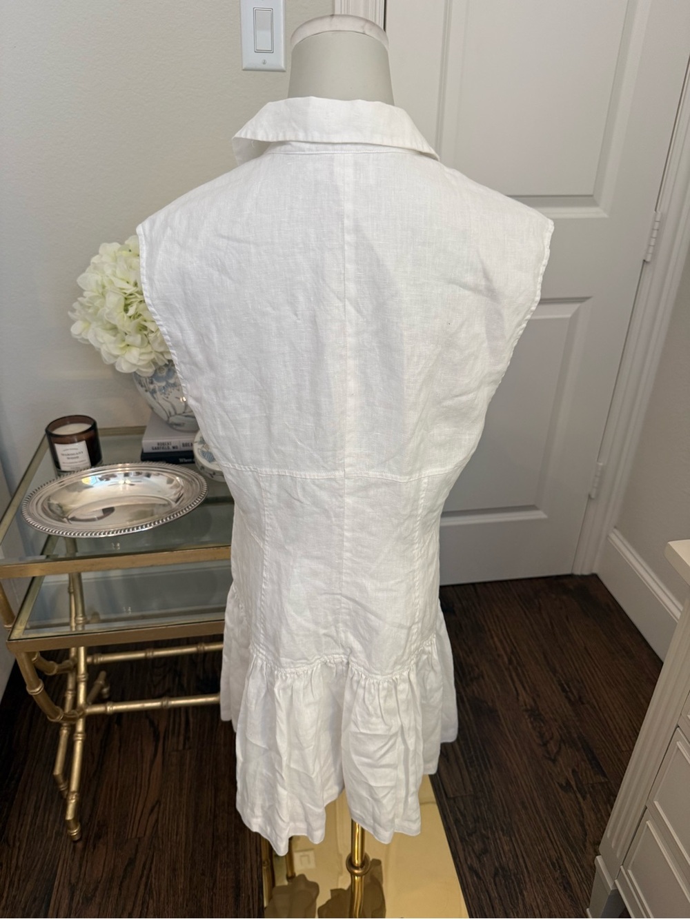 FRAME The Day Drop Waist Linen Dress
F4 - Picture 7 of 10